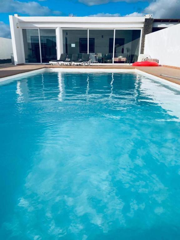 Villa Baroli Amplia Piscina Privada Climatizada Playa Blanca Dış mekan fotoğraf
